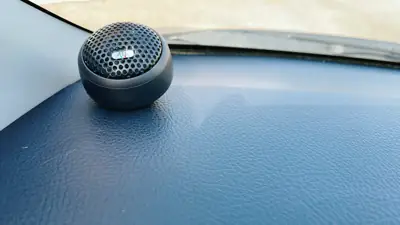 ATI Cepheusツイーターを家族の車に取り付けた事例写真