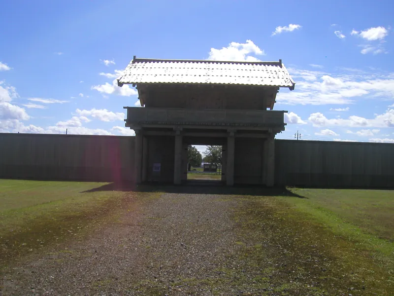 払田柵・南門裏側