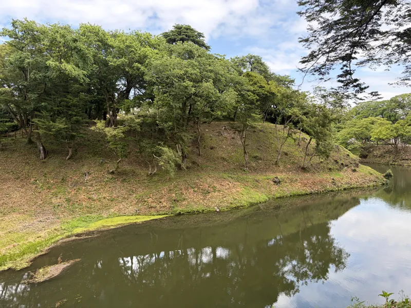 高岡古城公園・お堀