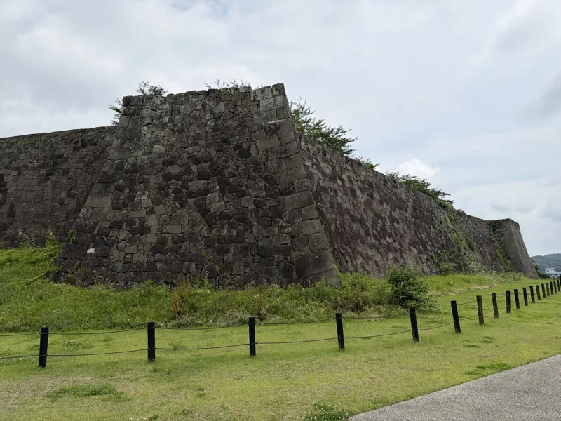 白河小峰城の石垣03