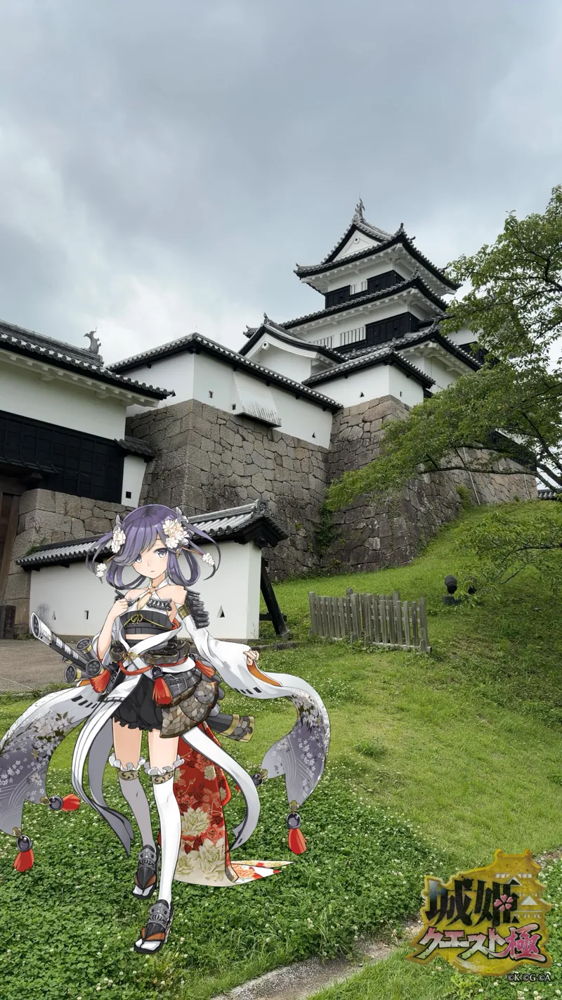 白河小峰城の三重櫓・近景